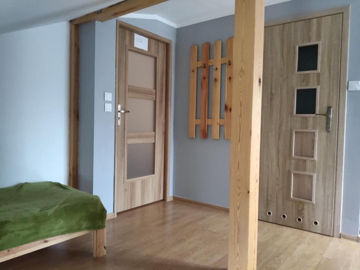 Apartamenty Dominik เยียเล ภายนอก รูปภาพ
