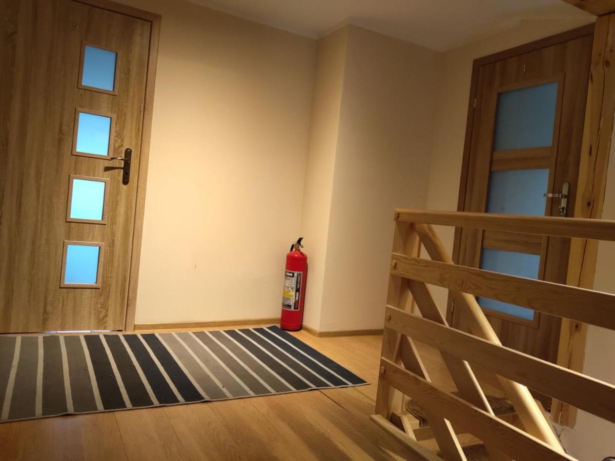 Apartamenty Dominik เยียเล ภายนอก รูปภาพ