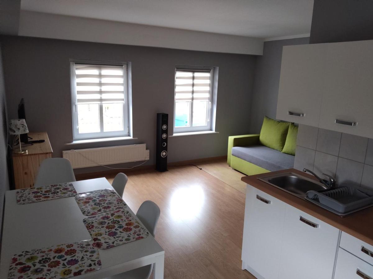 Apartamenty Dominik เยียเล ภายนอก รูปภาพ