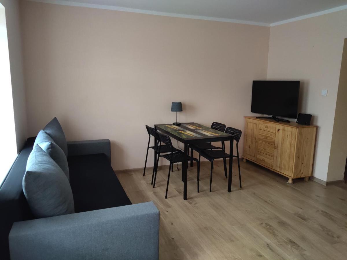 Apartamenty Dominik เยียเล ภายนอก รูปภาพ